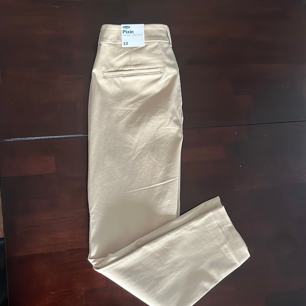 NWT Old Navy Pixie dress pants